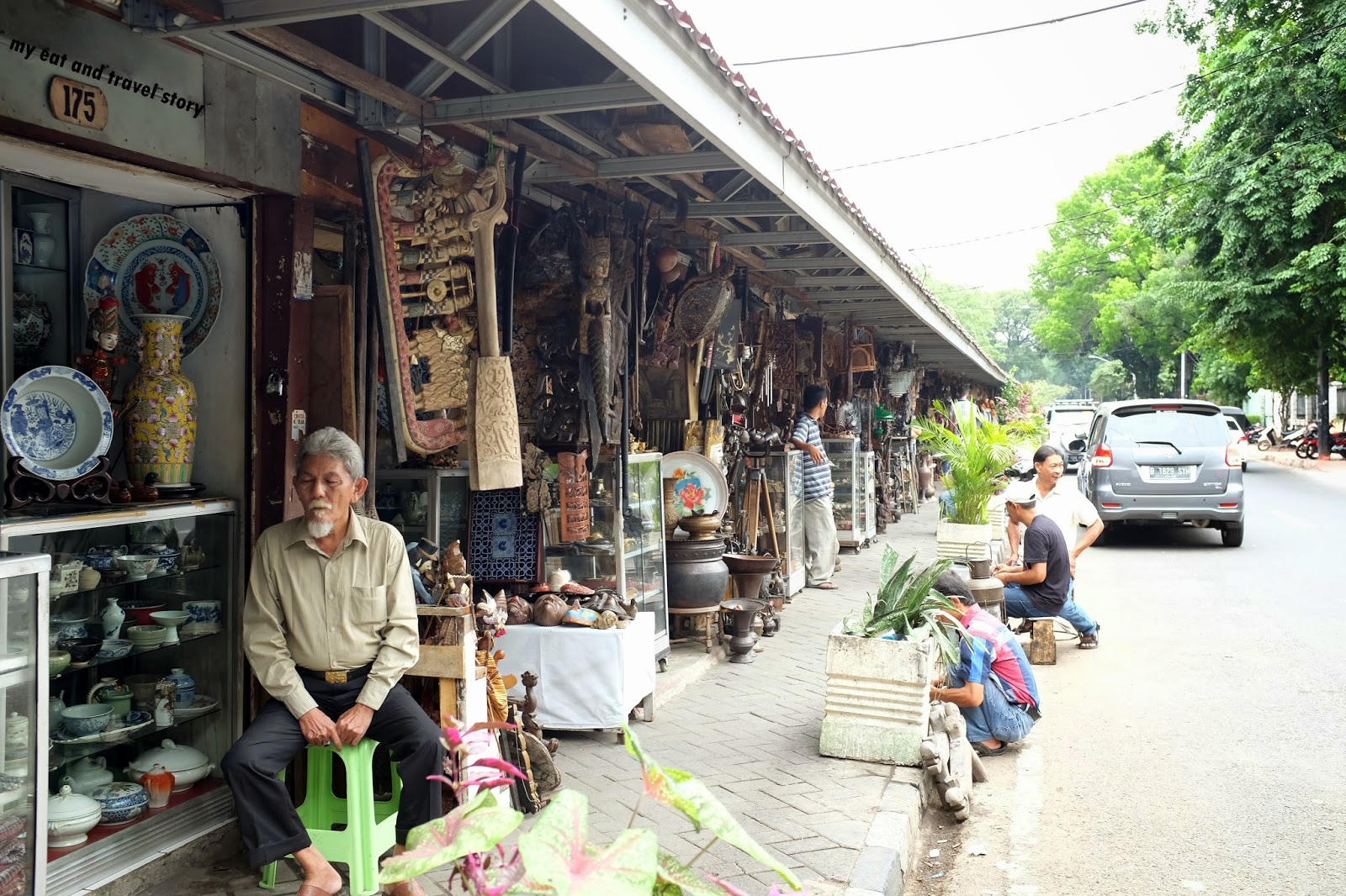 Menelusuri Tempat Barang Antik di Jakarta untuk Tambah Koleksi